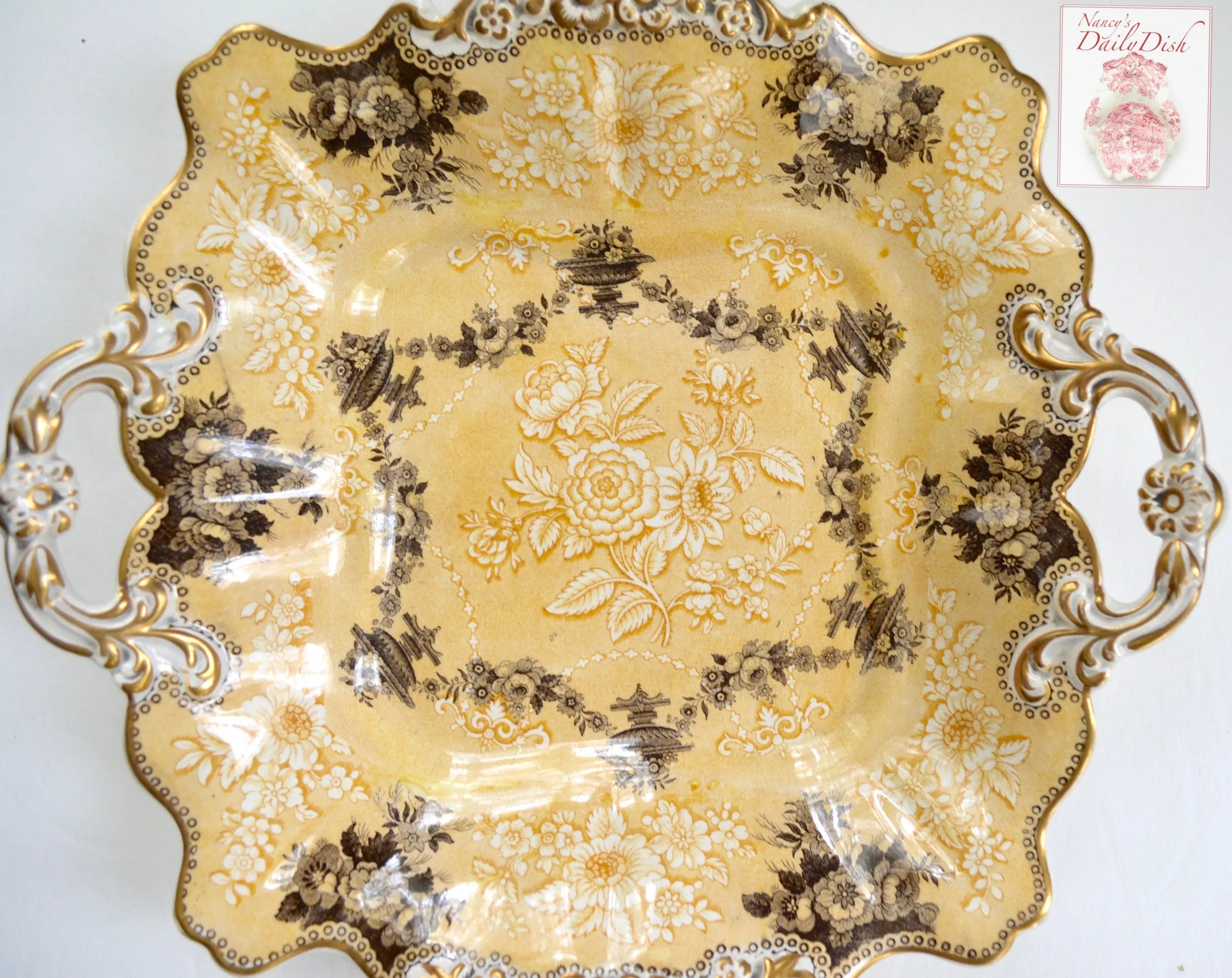 Circa 1835 Rare Yellow Two Color Transferware Handled Serving Tray Plate Bon Bon Dish Etruscan Festoon Ridgway