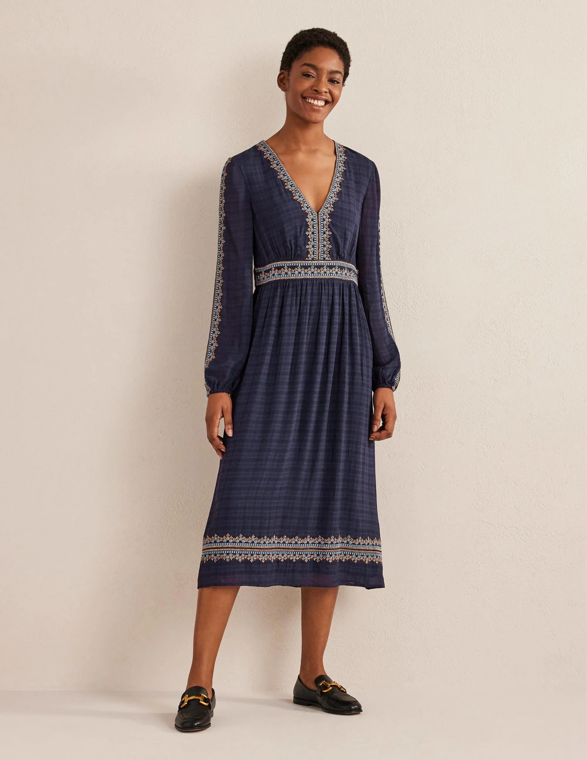 Embroidered V-neck Midi Dress-Navy