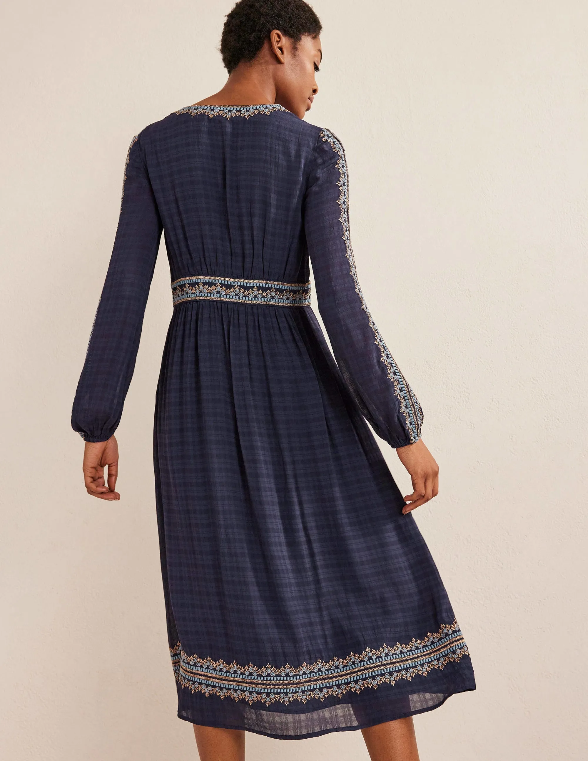 Embroidered V-neck Midi Dress-Navy