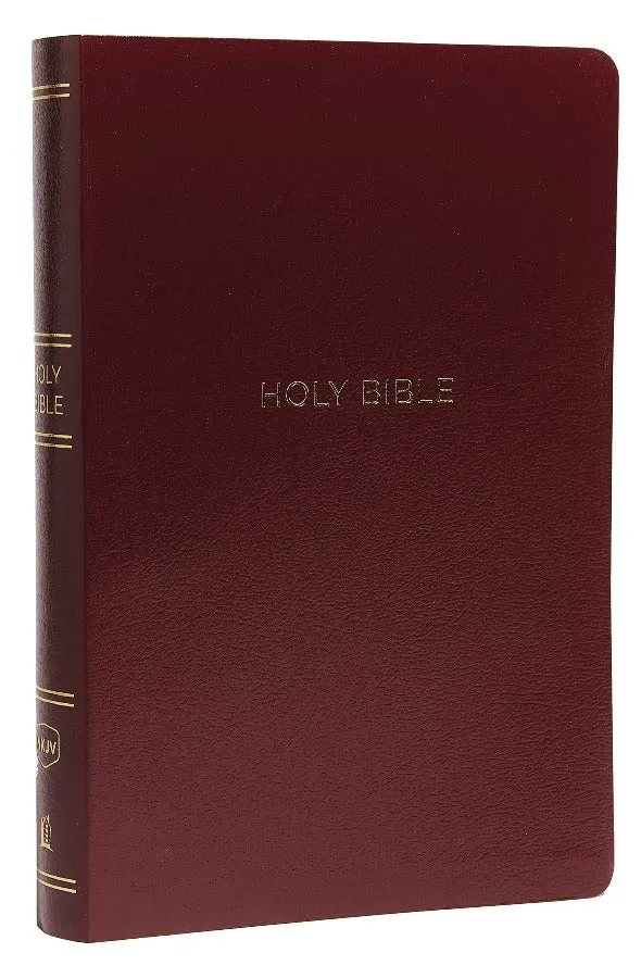 NKJV Giant Print Center-Column Reference Bible (Comfort Print)